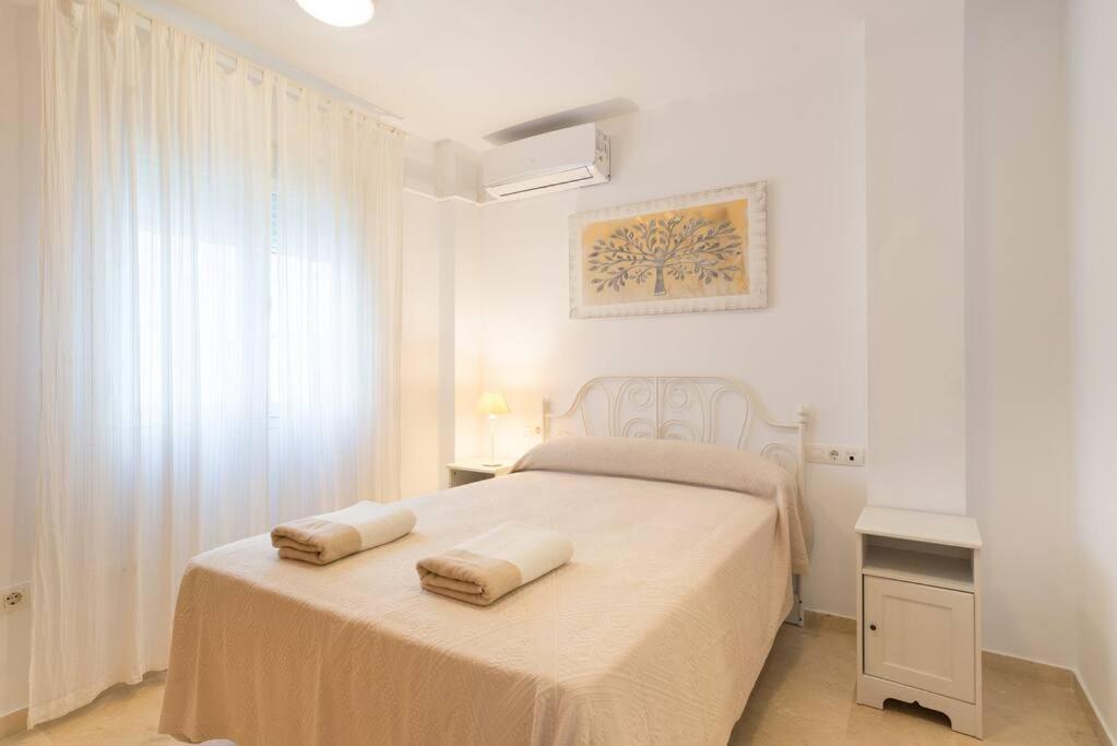 Appartement Apartamento Ventura Málaga Extérieur photo